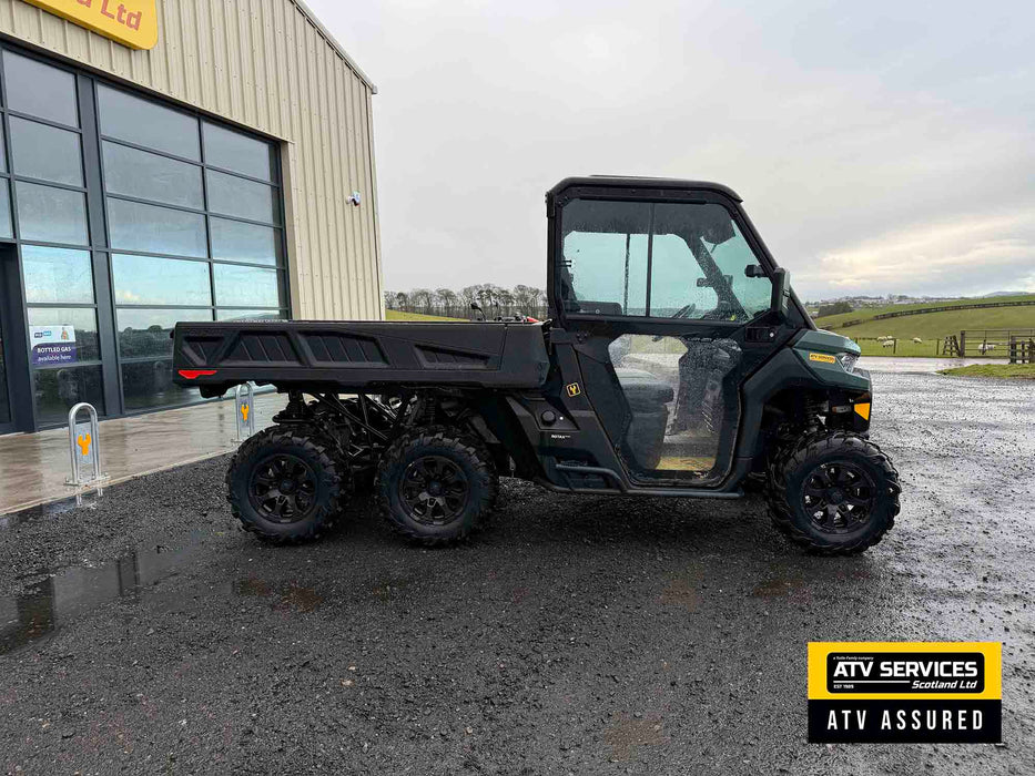 2024 Can-Am Traxter HD10 6x6