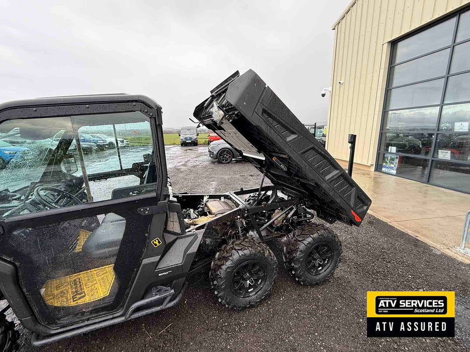 2024 Can-Am Traxter HD10 6x6