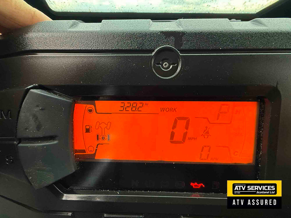 2024 Can-Am Traxter HD10 6x6